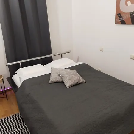 Apartamento Harmony 3 *